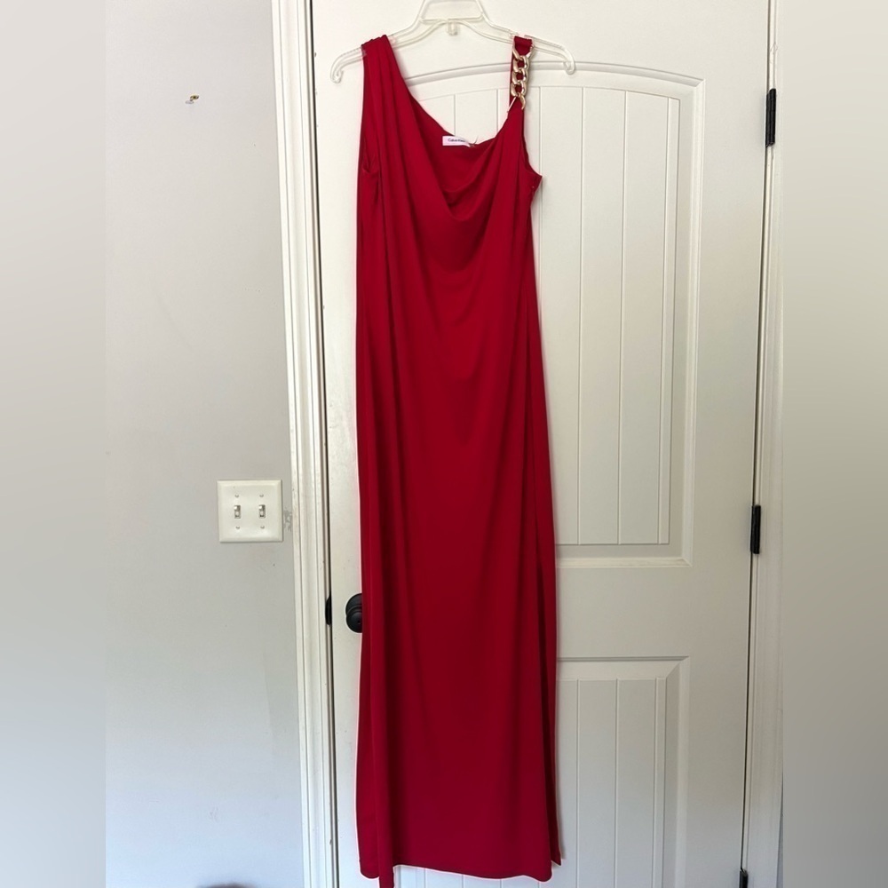 Calvin Klein Sleeveless Chain Detail Red Gown